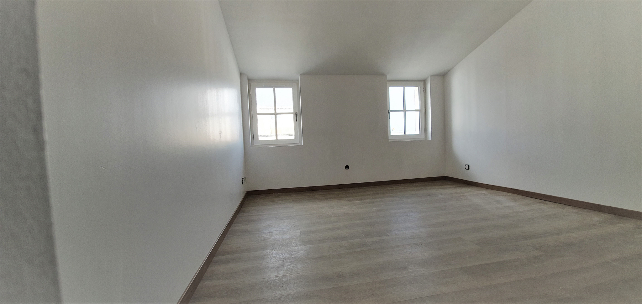 Appartement à louer à Rochefort, 69,85 m², 3 pièces – photo 3 sur 3