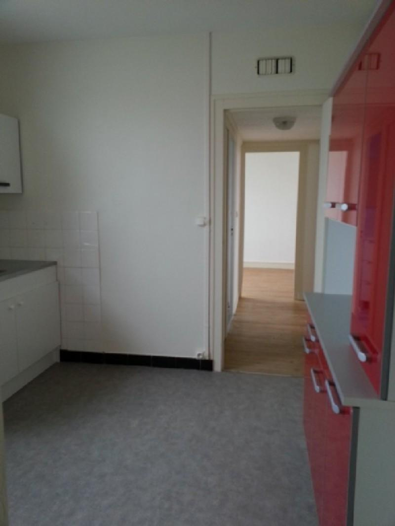 Appartement à vendre à Rochefort, 72 m², 3 pièces – photo 2 sur 8